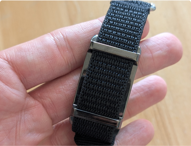 Smartband in the hand